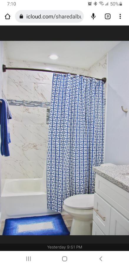 Home Away From Home Unit B Houston Bagian luar foto